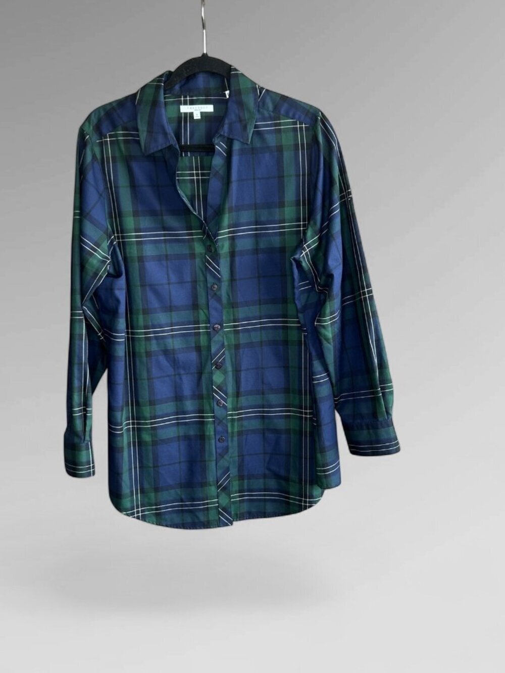 Foxcroft Button Front Shirt Black Watch Plaid Wrinkle Free Shaped Fit 16